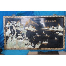 Schilderij, Japans (20ᵉ eeuw) Zwart lakpaneel in lijst
Pagodes en bomen bij een meer met vissersboten