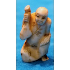 Chinese Ivoor (Begin 20ᵉ eeuw) Netsuke
Man met zak