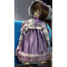 Doll (20ᵉ century)
Girl dressed up with shoes and hat with rose