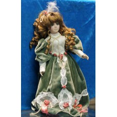 Doll (20ᵉ century)
Girl dressed up with shoes and with feathers in her hair