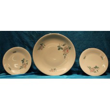 Jargerslo Polychroom porselein  (20ᵉ eeuw)
Gebaks servies 7-delig Bloem decor