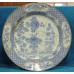 Blauw aardewerk (20ᵉ eeuw) SierbordDecor van bloemen  