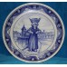 Blauw aardewerk (1980)Met decor van Katwijkse visverkoopster van haring te Leiden