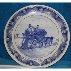 Blauw aardewerk (1980)
Bord met decor van De Nettenkar
