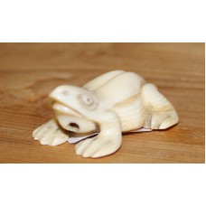 Ivoor  (20ᵉ eeuw) Netsuke
Kikker