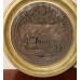 Brons  (1813-1863) in een ronden houten lijst Sier bord 
Reliëf met historische voorstelling aankomst Willem I te Scheveningen